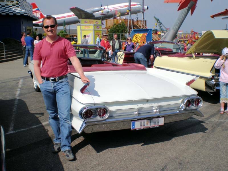 61 Eldo owner George Pfeiffer from Austria organizer of the yearly cadillac BIG meet.JPG